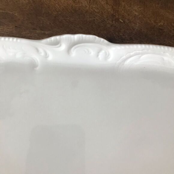 vintage French style scalloped dresser tray - Picture 4 of 5